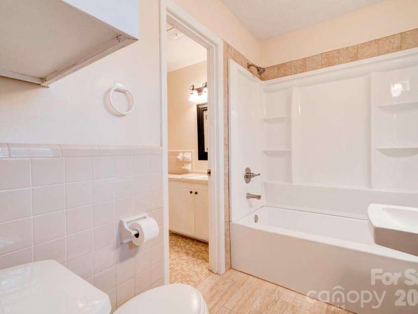 3018 Delano Place, Shelby, NC 28152.  MLS# CAR4295477, YatesRealty ID 3624. 