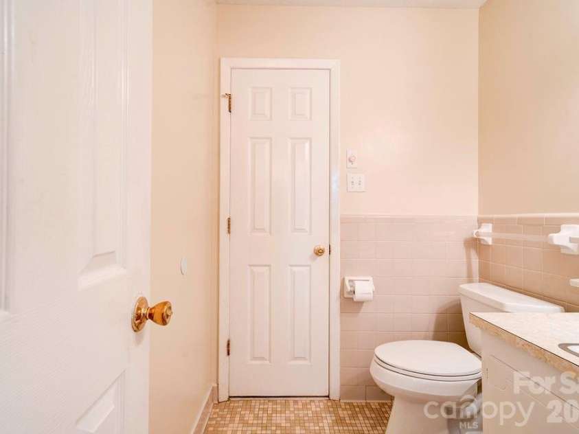 3018 Delano Place, Shelby, NC 28152.  MLS# CAR4295477, YatesRealty ID 3624. 