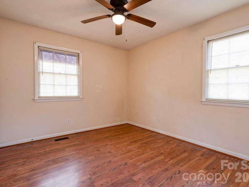 3018 Delano Place, Shelby, NC 28152.  MLS# CAR4295477, YatesRealty ID 3624. 