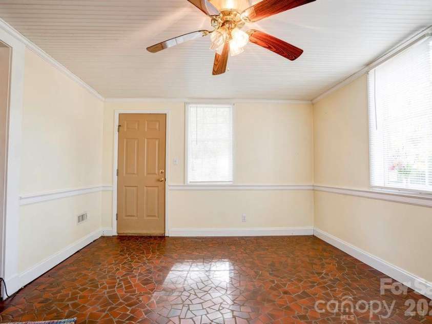 3018 Delano Place, Shelby, NC 28152.  MLS# CAR4295477, YatesRealty ID 3624. 
