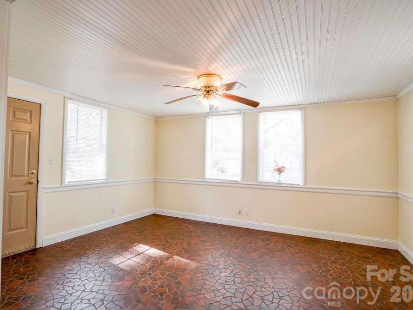 3018 Delano Place, Shelby, NC 28152.  MLS# CAR4295477, YatesRealty ID 3624. 