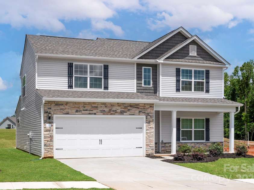 4140 Bolo Drive, Charlotte, NC 28215.  MLS# CAR4329033, YatesRealty ID 3624. 