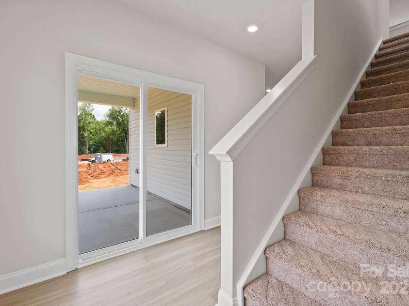 4140 Bolo Drive, Charlotte, NC 28215.  MLS# CAR4329033, YatesRealty ID 3624. 