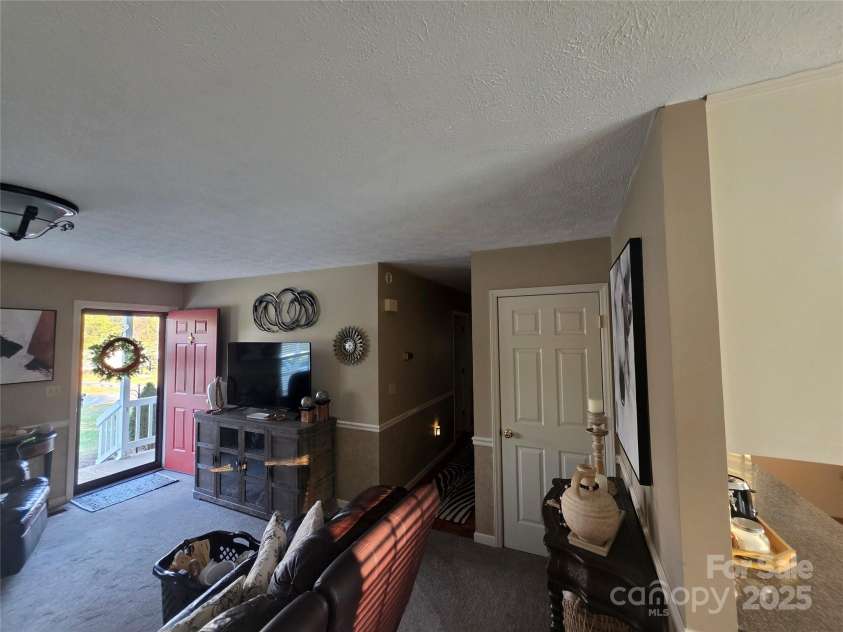 4567 Mayfield Drive, Granite Falls, NC 28630.  MLS# CAR4240693, YatesRealty ID 3624. Living Area