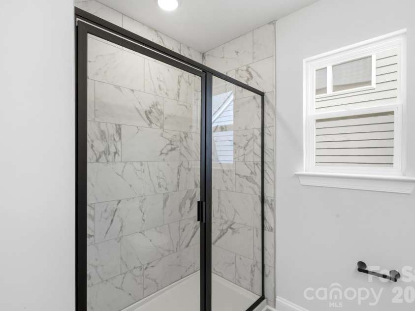 13115 Foxberry Road, Charlotte, NC 28213.  MLS# CAR4335861, YatesRealty ID 36240. Bath 2