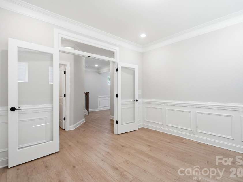 13115 Foxberry Road, Charlotte, NC 28213.  MLS# CAR4335861, YatesRealty ID 36240. Office