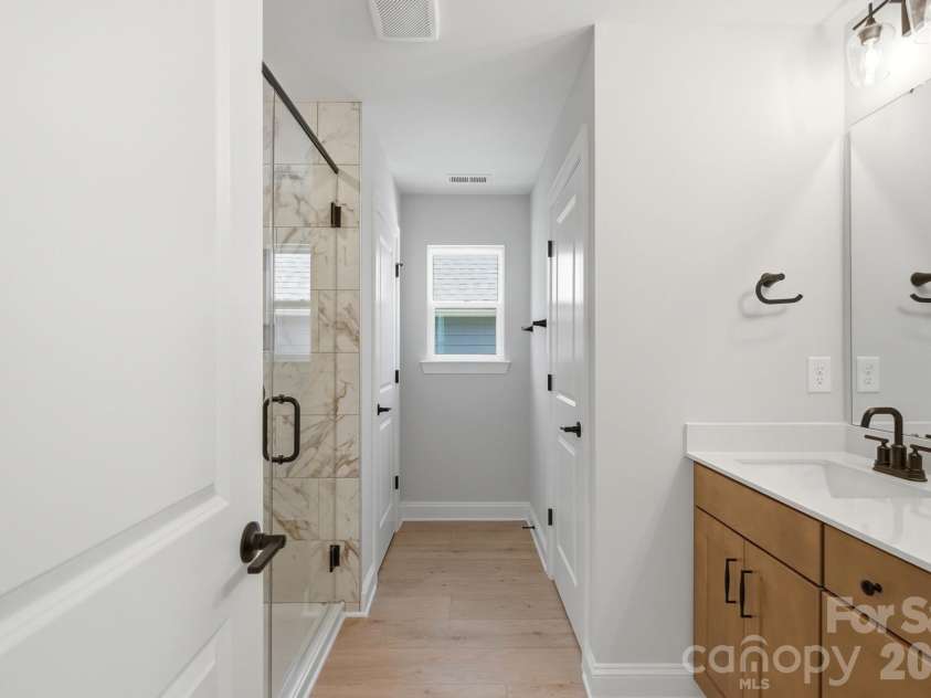 13115 Foxberry Road, Charlotte, NC 28213.  MLS# CAR4335861, YatesRealty ID 36240. Primary Bathroom