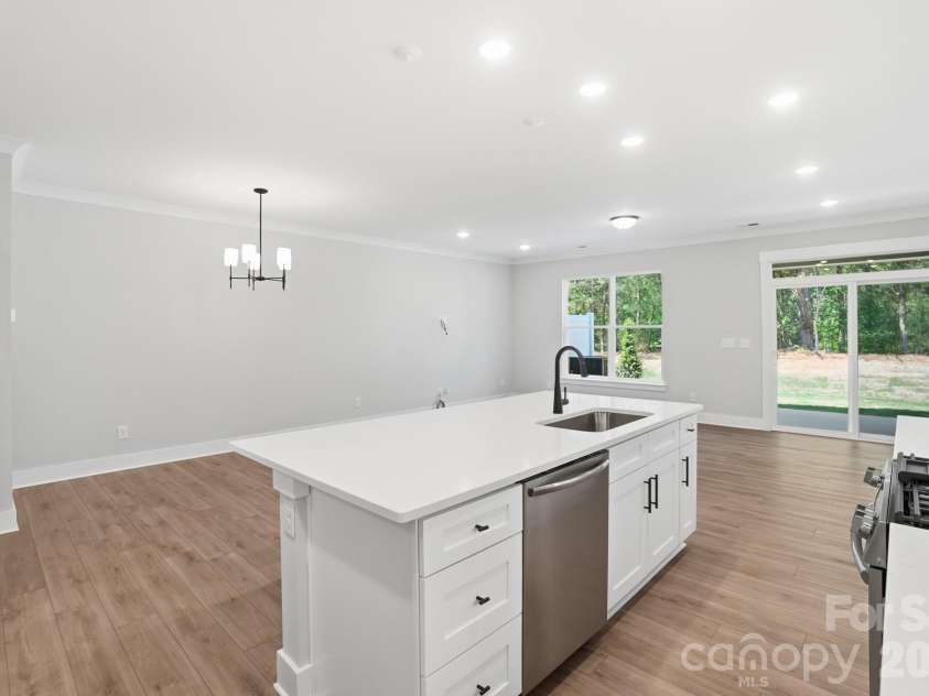 207 Viburnum Road, Waxhaw, NC 28173.  MLS# CAR4368137, YatesRealty ID 36241. 