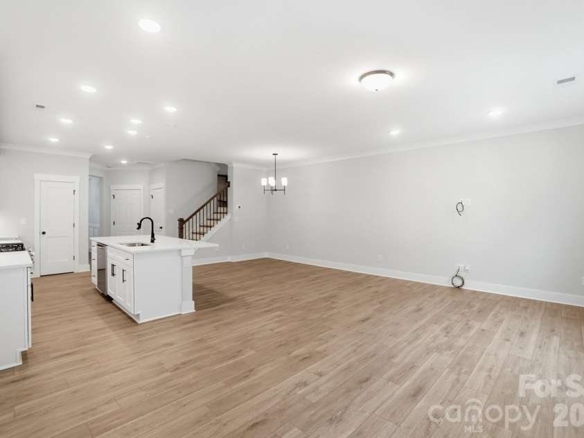 207 Viburnum Road, Waxhaw, NC 28173.  MLS# CAR4368137, YatesRealty ID 36241. 