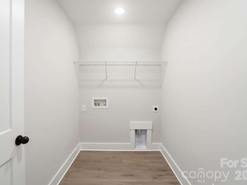207 Viburnum Road, Waxhaw, NC 28173.  MLS# CAR4368137, YatesRealty ID 36241. 