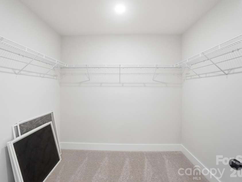 207 Viburnum Road, Waxhaw, NC 28173.  MLS# CAR4368137, YatesRealty ID 36241. 