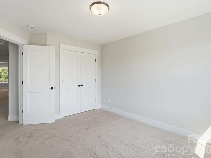 207 Viburnum Road, Waxhaw, NC 28173.  MLS# CAR4368137, YatesRealty ID 36241. 