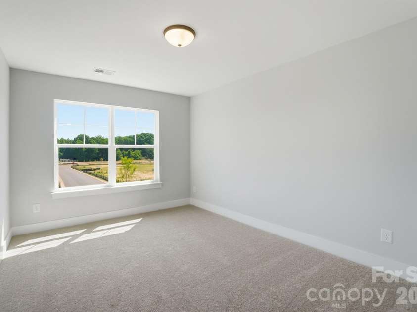 207 Viburnum Road, Waxhaw, NC 28173.  MLS# CAR4368137, YatesRealty ID 36241. 