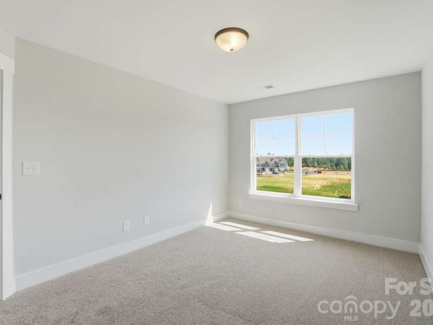 207 Viburnum Road, Waxhaw, NC 28173.  MLS# CAR4368137, YatesRealty ID 36241. 