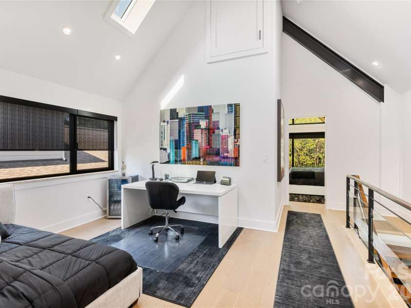 5447 Topping Place, Charlotte, NC 28209.  MLS# CAR4387538, YatesRealty ID 36246. Loft/Office
