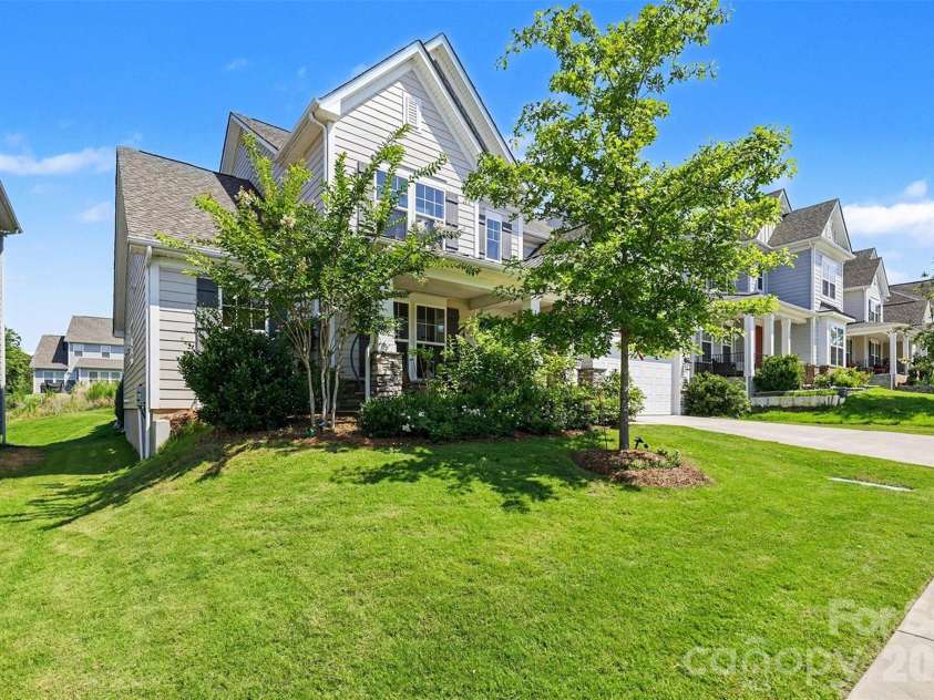 15228 Shallow Ridge Road, Charlotte, NC 28278.  MLS# CAR4393956, YatesRealty ID 36249. 