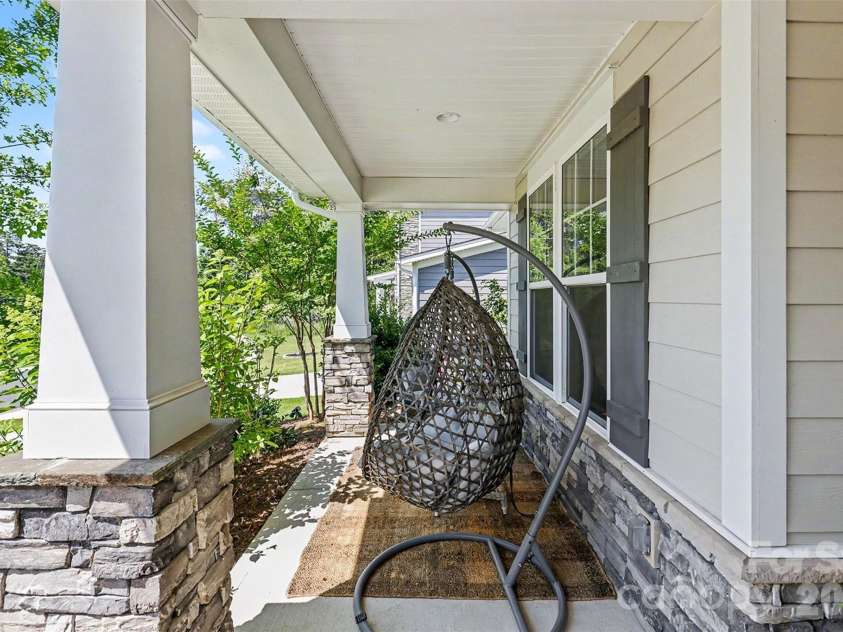 15228 Shallow Ridge Road, Charlotte, NC 28278.  MLS# CAR4393956, YatesRealty ID 36249. Covered Front Porch