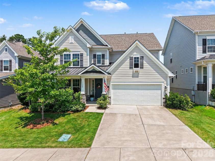 15228 Shallow Ridge Road, Charlotte, NC 28278.  MLS# CAR4393956, YatesRealty ID 36249. Front