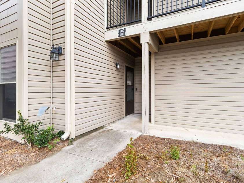 11001 Running Ridge Road, Charlotte, NC 28226.  MLS# CAR4304011, YatesRealty ID 3625. 