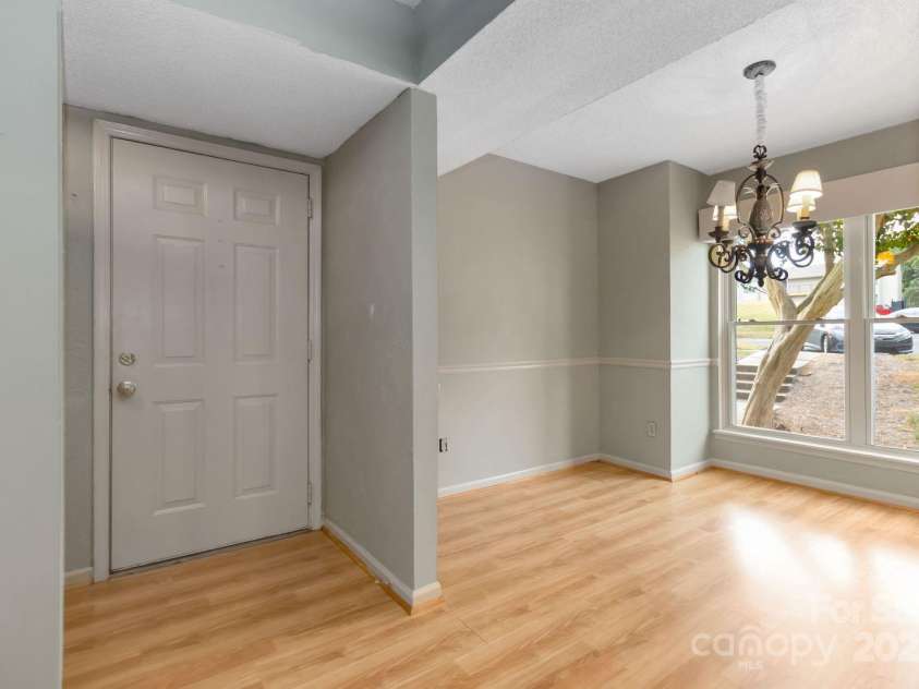 11001 Running Ridge Road, Charlotte, NC 28226.  MLS# CAR4304011, YatesRealty ID 3625. 