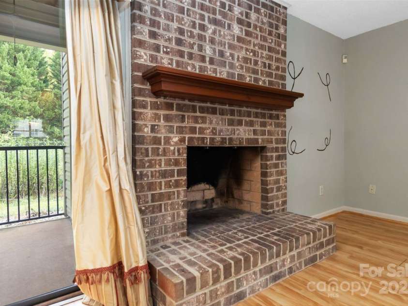 11001 Running Ridge Road, Charlotte, NC 28226.  MLS# CAR4304011, YatesRealty ID 3625. 
