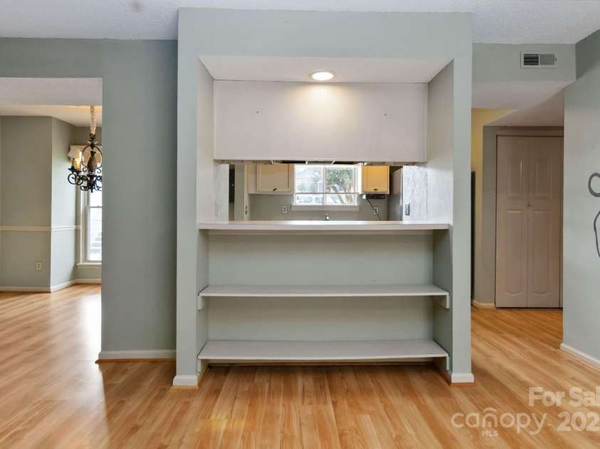 11001 Running Ridge Road, Charlotte, NC 28226.  MLS# CAR4304011, YatesRealty ID 3625. 