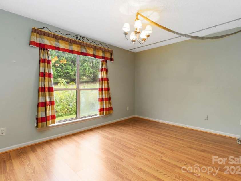 11001 Running Ridge Road, Charlotte, NC 28226.  MLS# CAR4304011, YatesRealty ID 3625. 