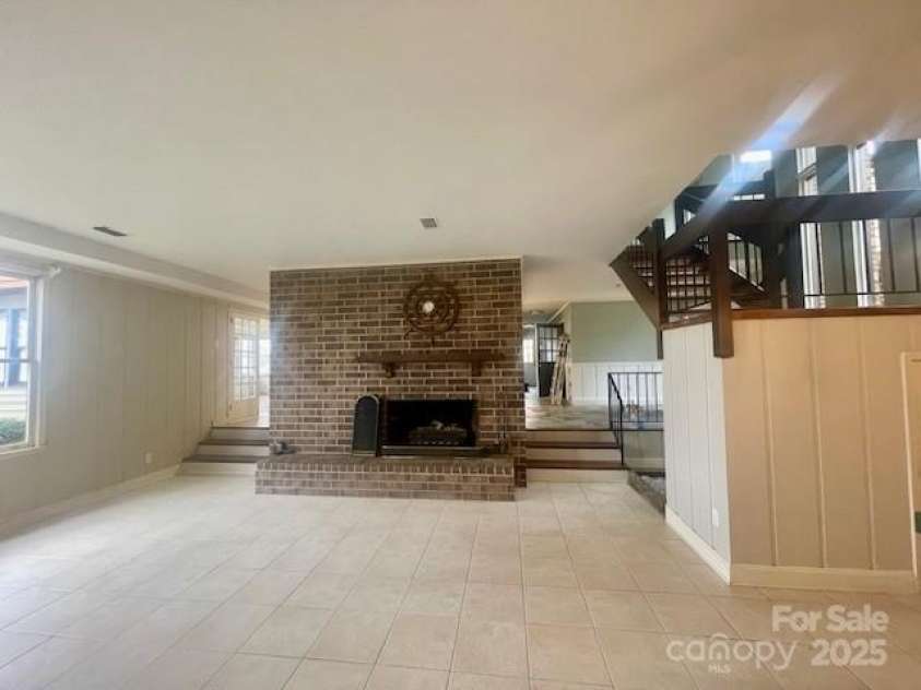 4220 Honeysuckle Road, Rock Hill, SC 29732.  MLS# CAR4225925, YatesRealty ID 3625. 