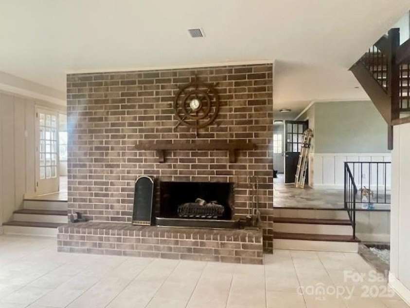 4220 Honeysuckle Road, Rock Hill, SC 29732.  MLS# CAR4225925, YatesRealty ID 3625. 