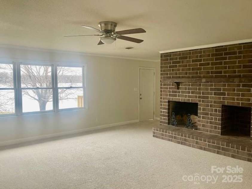 4220 Honeysuckle Road, Rock Hill, SC 29732.  MLS# CAR4225925, YatesRealty ID 3625. 