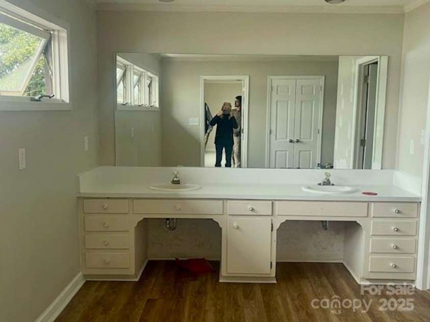 4220 Honeysuckle Road, Rock Hill, SC 29732.  MLS# CAR4225925, YatesRealty ID 3625. 