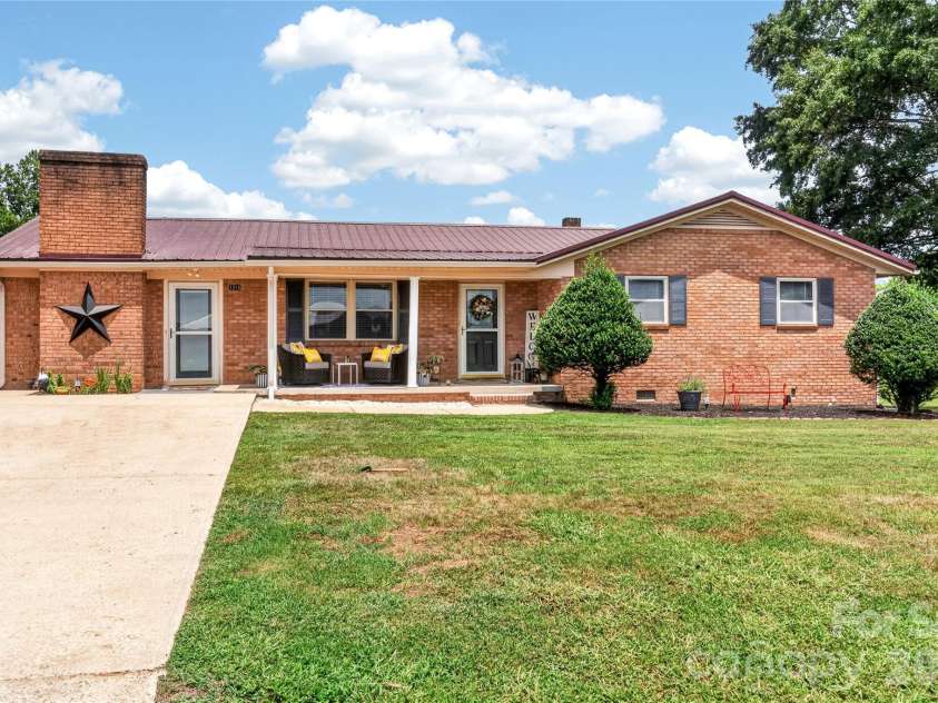 1316 Drumstand Road, Stony Point, NC 28678.  MLS# CAR4395565, YatesRealty ID 36250. 
