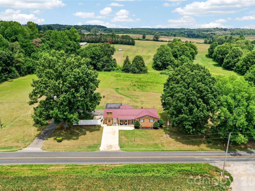 1316 Drumstand Road, Stony Point, NC 28678.  MLS# CAR4395565, YatesRealty ID 36250. 