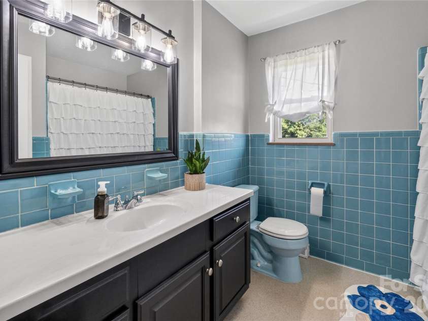 1316 Drumstand Road, Stony Point, NC 28678.  MLS# CAR4395565, YatesRealty ID 36250. 