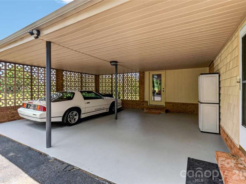 1316 Drumstand Road, Stony Point, NC 28678.  MLS# CAR4395565, YatesRealty ID 36250. 