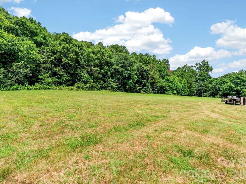 1316 Drumstand Road, Stony Point, NC 28678.  MLS# CAR4395565, YatesRealty ID 36250. 