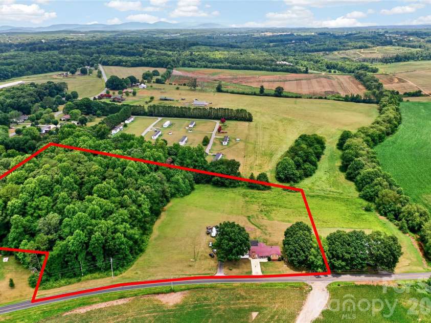 1316 Drumstand Road, Stony Point, NC 28678.  MLS# CAR4395565, YatesRealty ID 36250. 