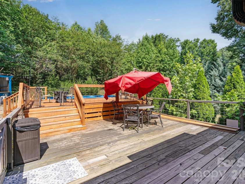 1915 Lynmore Drive, Sherrills Ford, NC 28673.  MLS# CAR4397837, YatesRealty ID 36252. Backyard patio