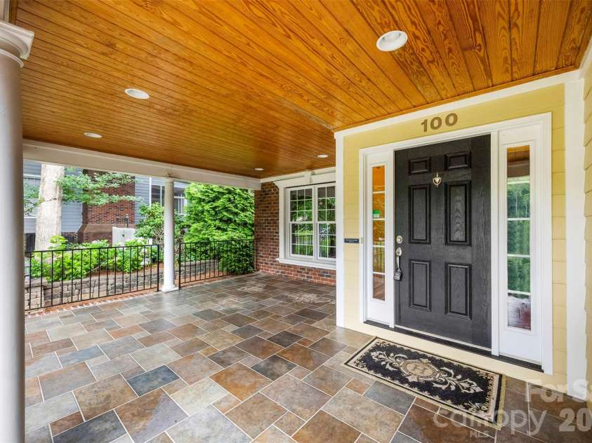 100 Jason Drive, Kings Mountain, NC 28086.  MLS# CAR4398566, YatesRealty ID 36253. 