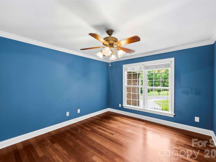 100 Jason Drive, Kings Mountain, NC 28086.  MLS# CAR4398566, YatesRealty ID 36253. 
