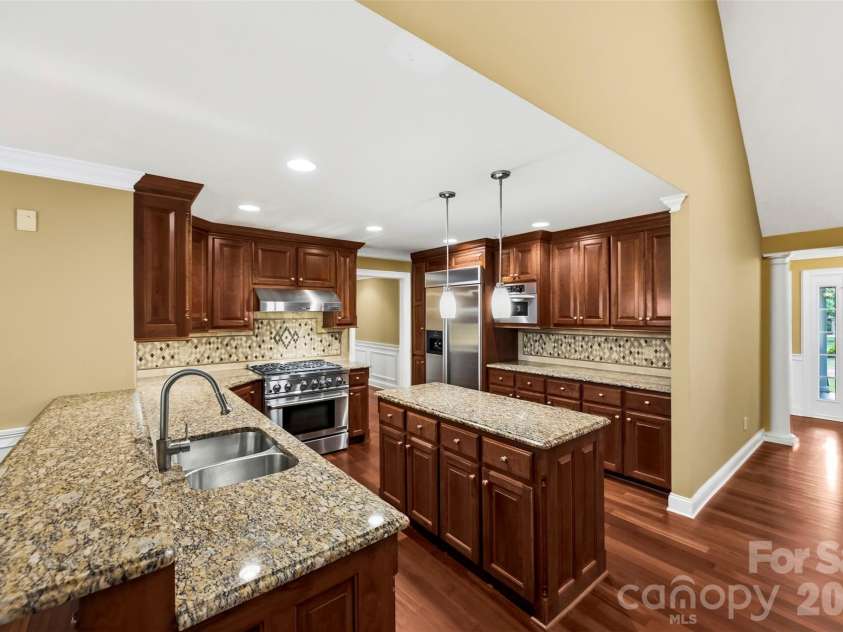 100 Jason Drive, Kings Mountain, NC 28086.  MLS# CAR4398566, YatesRealty ID 36253. 