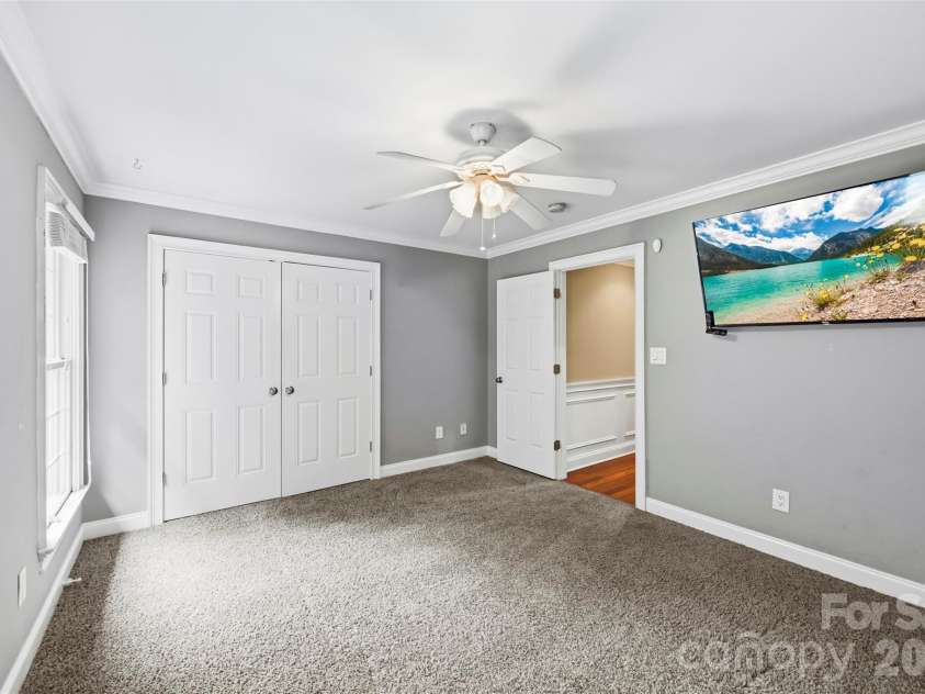 100 Jason Drive, Kings Mountain, NC 28086.  MLS# CAR4398566, YatesRealty ID 36253. 