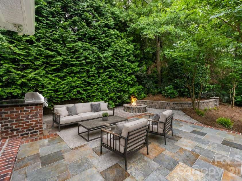 100 Jason Drive, Kings Mountain, NC 28086.  MLS# CAR4398566, YatesRealty ID 36253. 