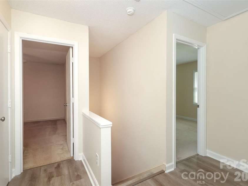 2248 Lawton Bluff Road, Charlotte, NC 28226.  MLS# CAR4399037, YatesRealty ID 36254. 