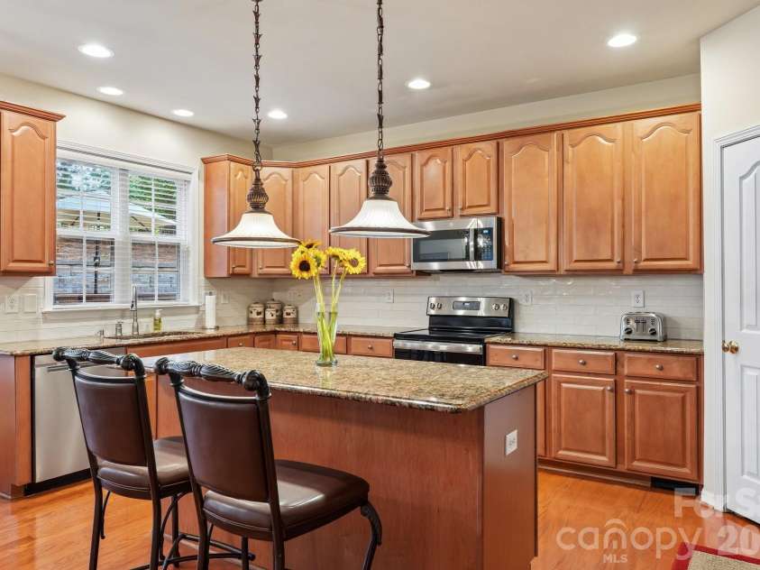7809 Pinecroft Court, Harrisburg, NC 28075.  MLS# CAR4399247, YatesRealty ID 36257. 