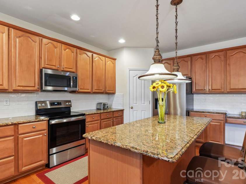 7809 Pinecroft Court, Harrisburg, NC 28075.  MLS# CAR4399247, YatesRealty ID 36257. 
