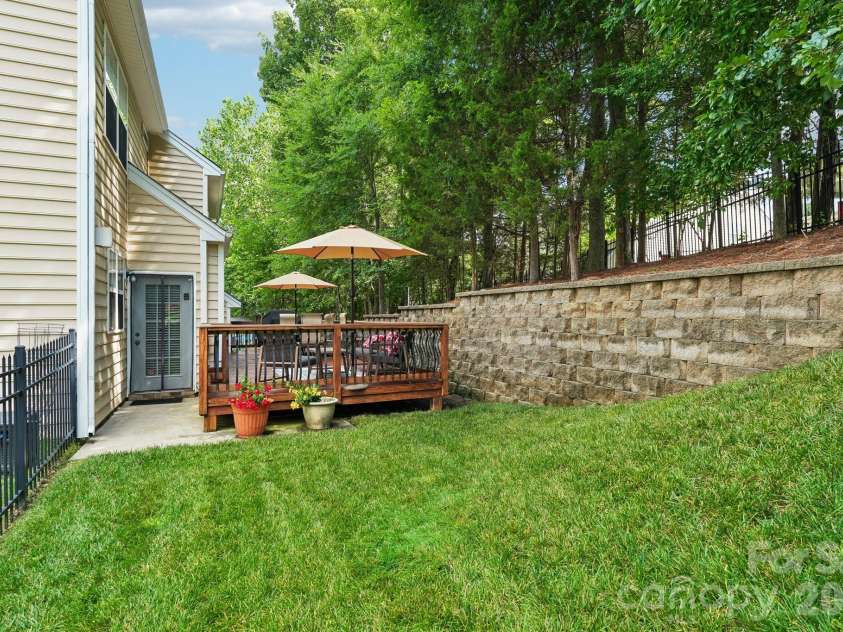 7809 Pinecroft Court, Harrisburg, NC 28075.  MLS# CAR4399247, YatesRealty ID 36257. 