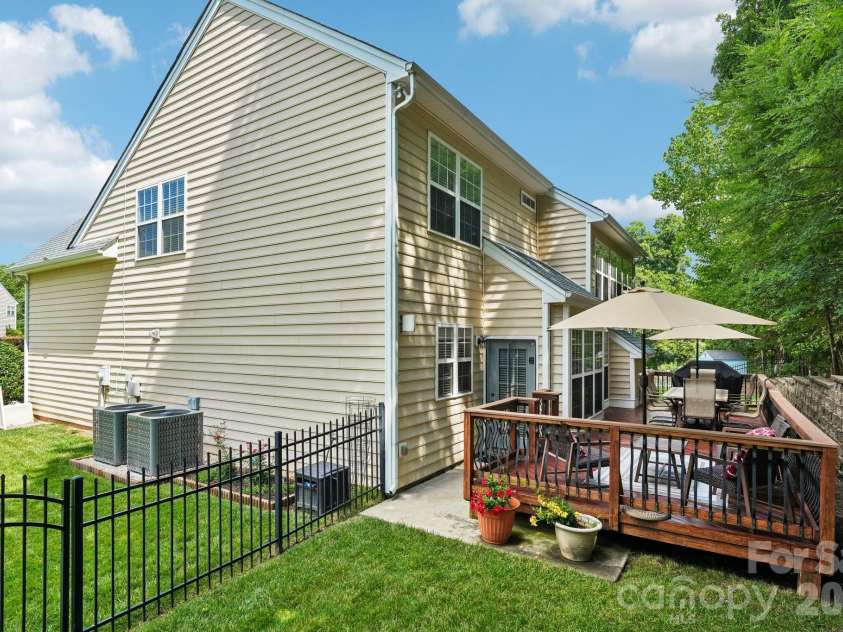 7809 Pinecroft Court, Harrisburg, NC 28075.  MLS# CAR4399247, YatesRealty ID 36257. 