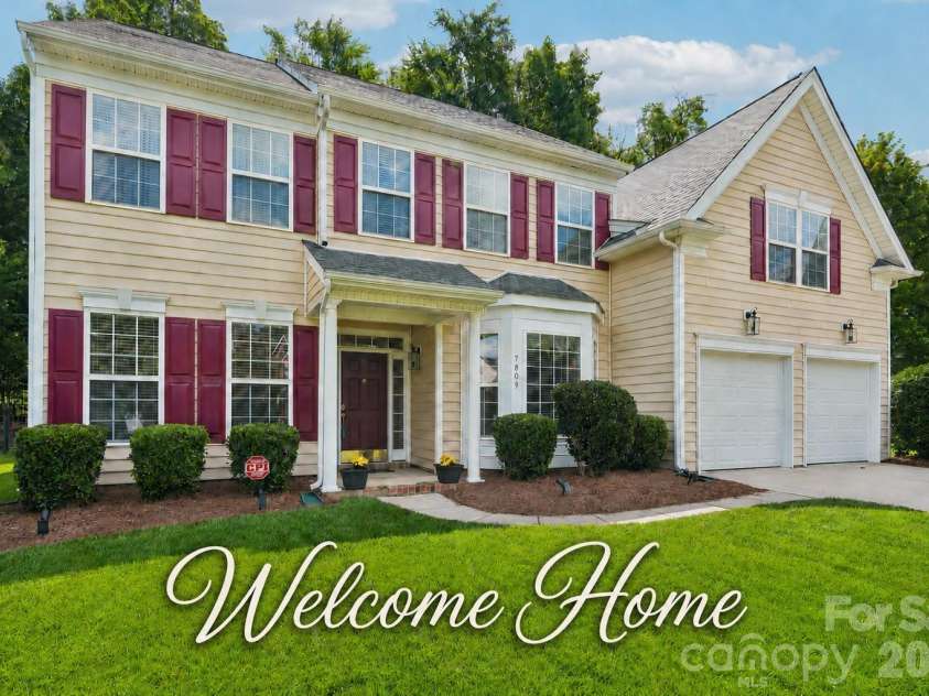 7809 Pinecroft Court, Harrisburg, NC 28075.  MLS# CAR4399247, YatesRealty ID 36257. 