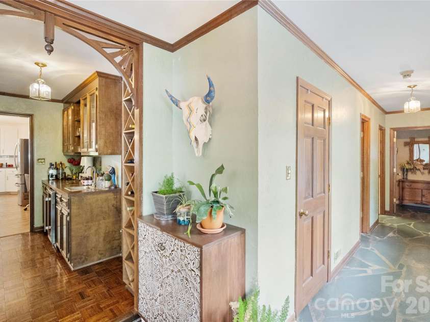 2915 Old Stage Road, Gastonia, NC 28052.  MLS# CAR4399445, YatesRealty ID 36259. 
